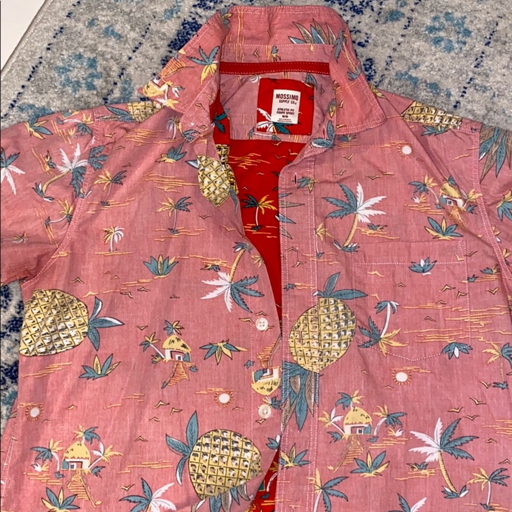 Casual short sleeve button up